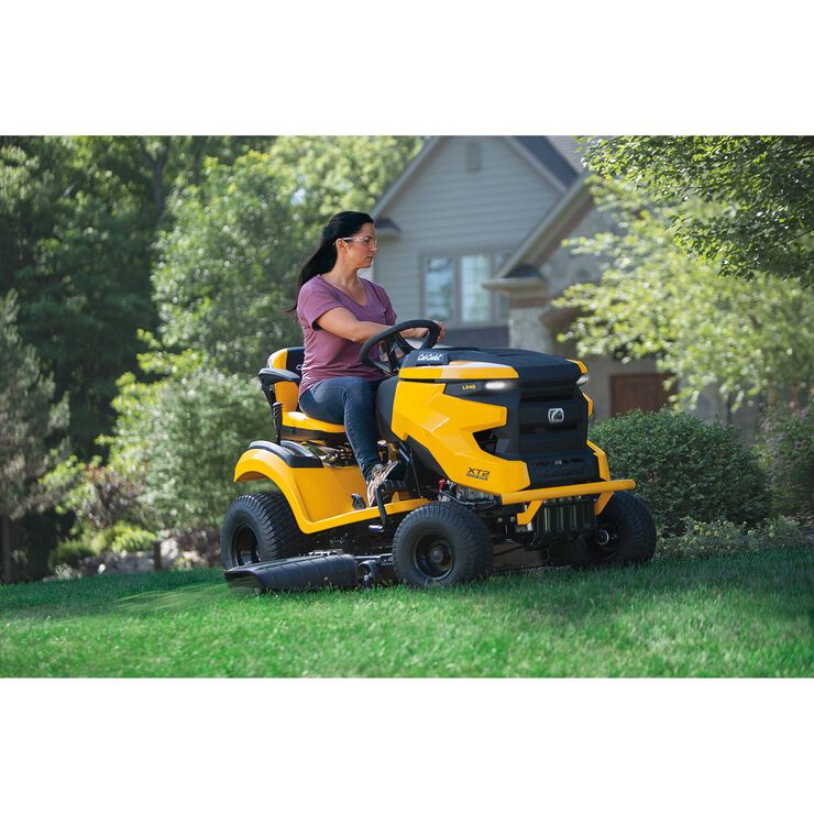 Cub Cadet Enduro Series XT2 LX46 - Zero Turn Lawn Mower