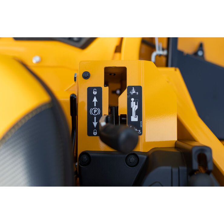 Cub Cadet Pro Z ZTXS6 60 - Zero Turn Lawn Mower